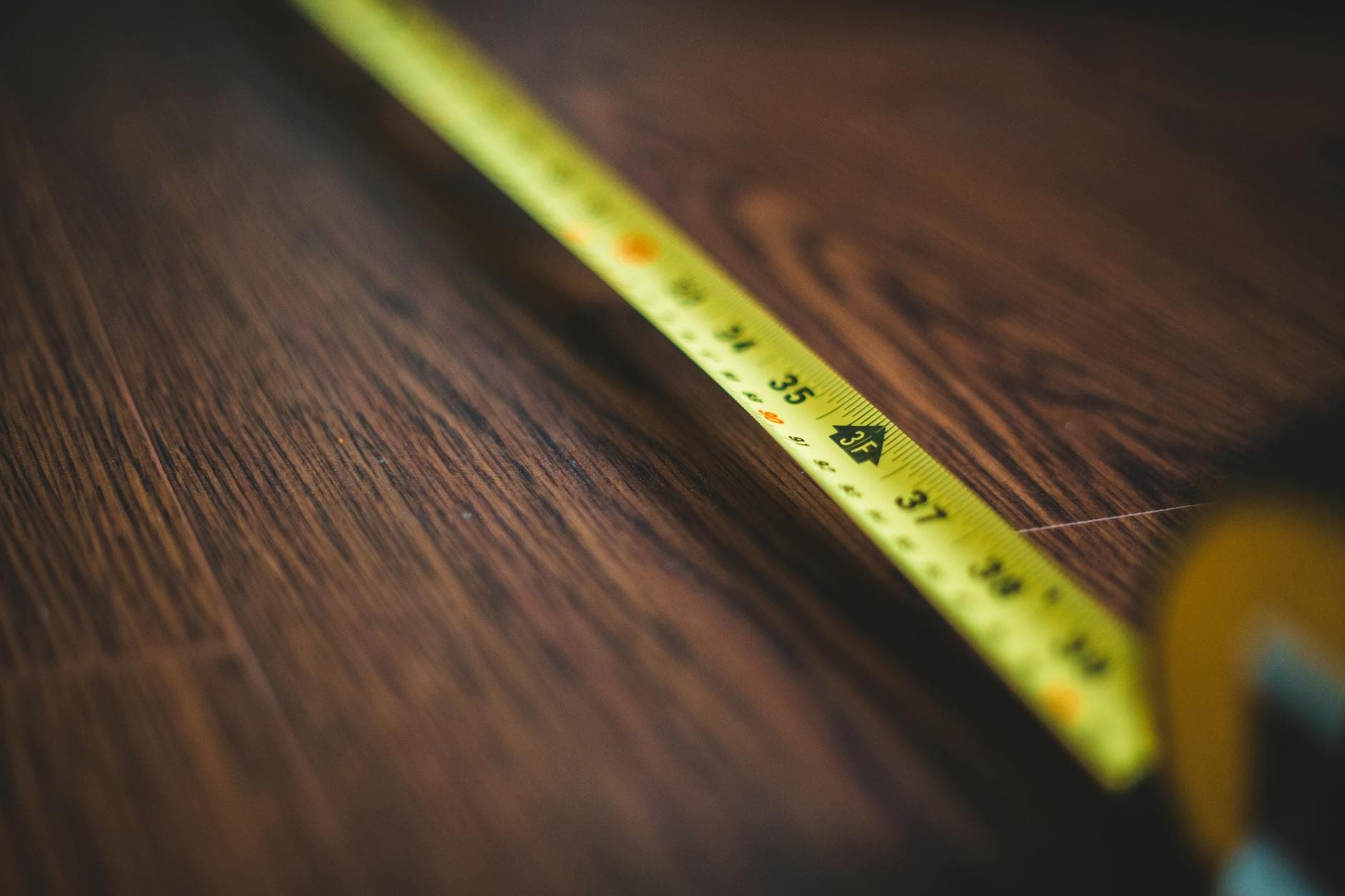 Illustration of WooCommerce Scaling Guide: Effortless Handling of 10k+ UK Shoppers